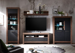 Balin — Display Cabinet